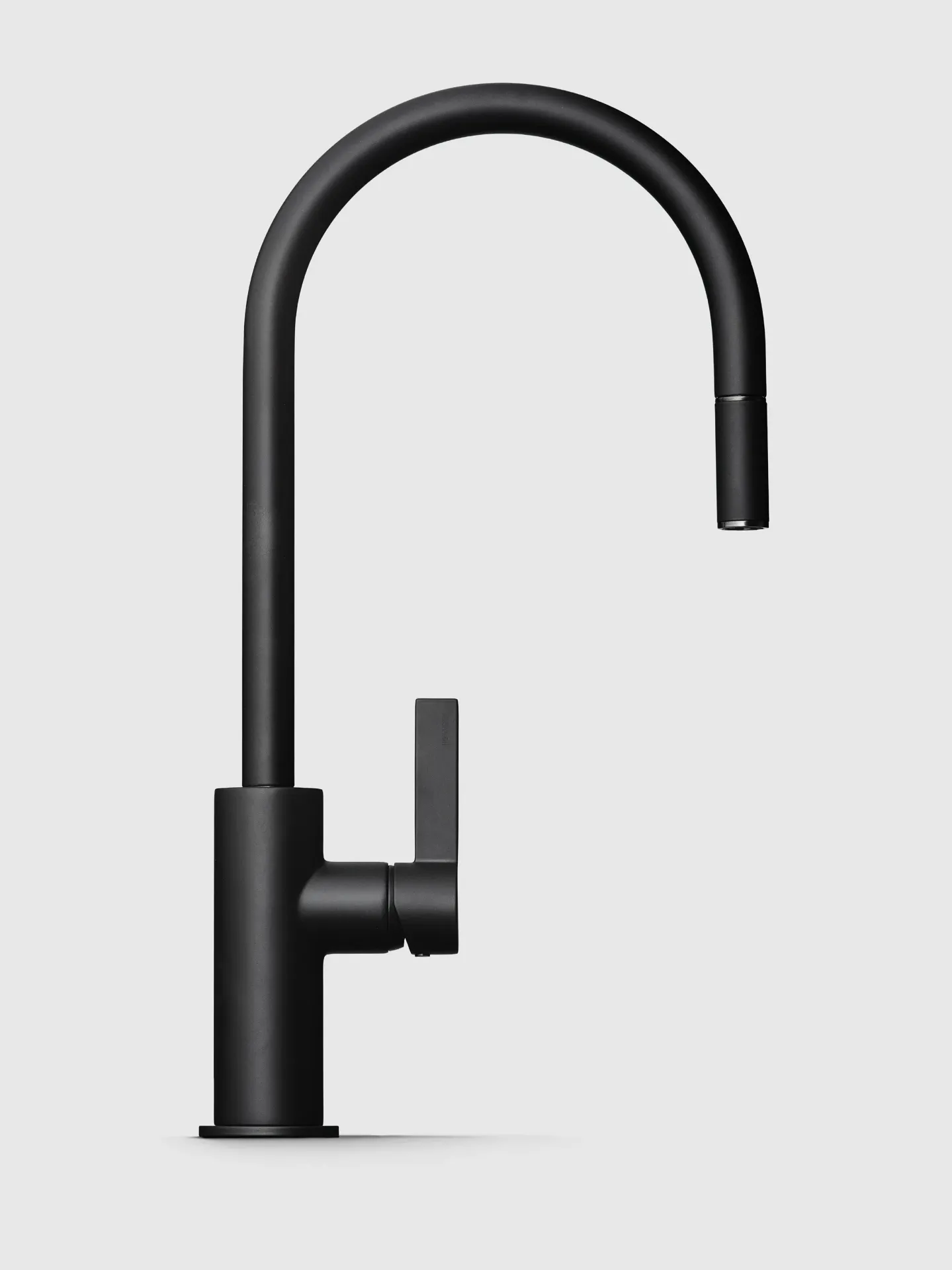 [9423622] Tapwell ARM185 Matte Black (met uittrekbare kop)